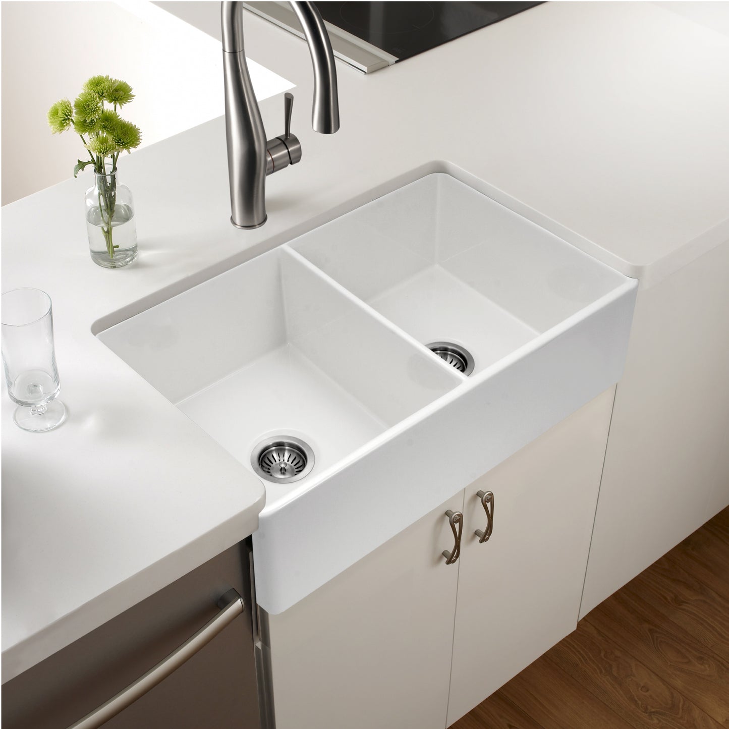 Houzer Platus 33 inch Fireclay Apron Front Farmhouse 50/50 Double Bowl Kitchen Sink with Strainer & Grids - PTD-4400