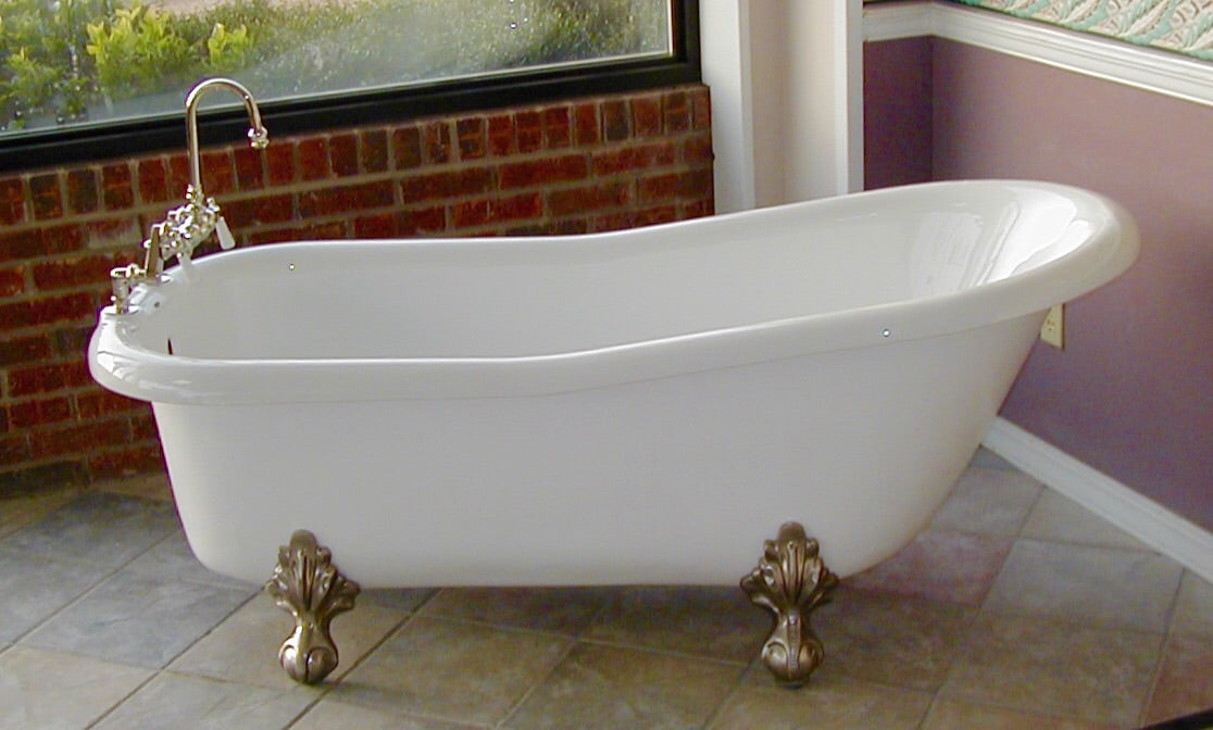 Ristoria 66" Imperial Slipper Clawfoot Bathtub – White Acrylic Freestanding Soaking Tub